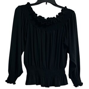 Lauren Ralph Lauren Black Label Off-the-Shoulder Peplum Top
Size M